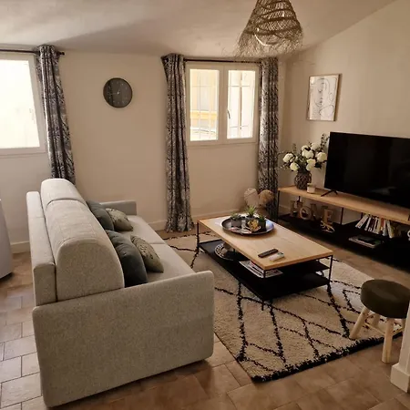 Apartment Joli Hyper Calme Quartier Mairie
